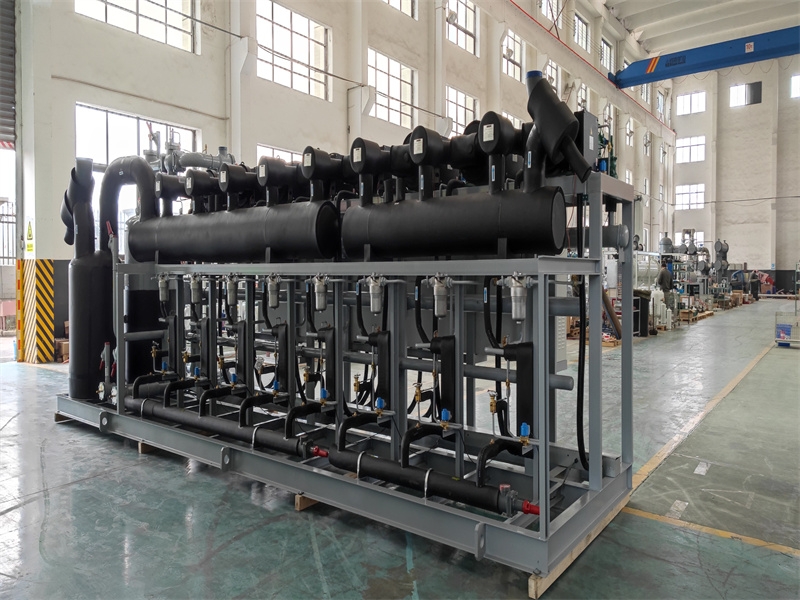 比泽尔螺杆8并联机组